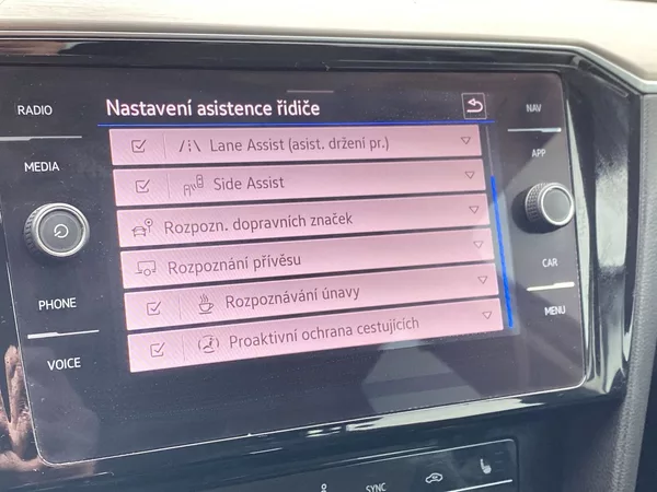 Volkswagen Passat Variant 2.0 TDI DSG 4Motion - foto 16