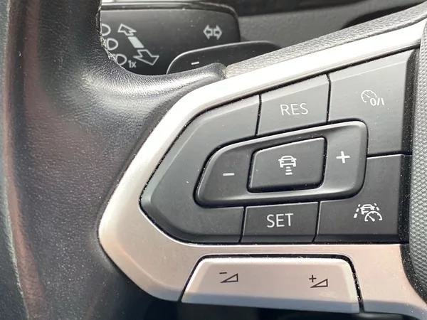 Volkswagen Passat Variant 2.0 TDI DSG 4Motion - foto 19