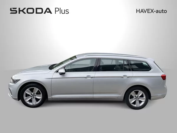 Volkswagen Passat Variant 2.0 TDI DSG 4Motion - foto 3