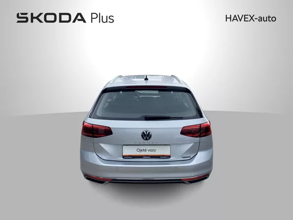 Volkswagen Passat Variant 2.0 TDI DSG 4Motion - foto 34