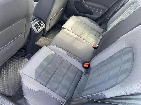 Volkswagen Golf Variant 2.0 TDI 4x4 DSG Alltrack - foto 7