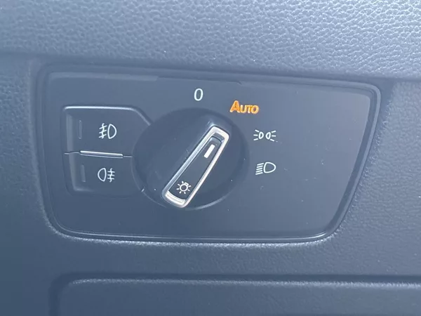 Volkswagen Passat Variant 2.0 TDI 4Motion DSG Al - foto 17