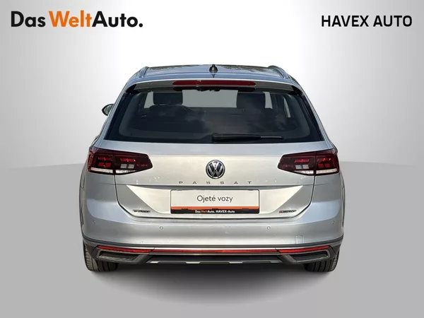Volkswagen Passat Variant 2.0 TDI 4Motion DSG Al - foto 27