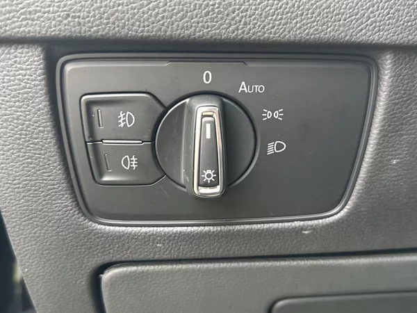 Volkswagen Passat Variant 2.0 TDI DSG Business - foto 23