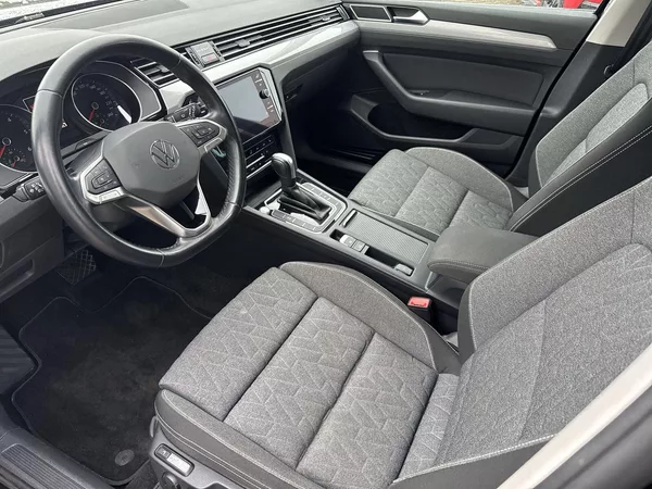Volkswagen Passat Variant 2.0 TDI DSG Business - foto 7
