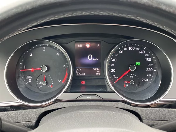 Volkswagen Passat 2.0 TDI DSG - foto 7