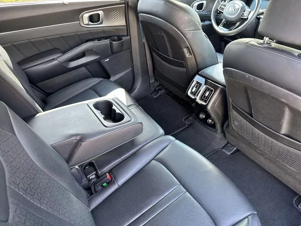 Kia Sorento 1.6 T-GDi PHEV Aut. - foto 10