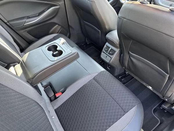 Opel Grandland X PHEV 1.6 Automat - foto 10