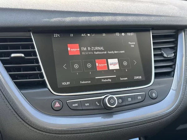 Opel Grandland X PHEV 1.6 Automat - foto 18