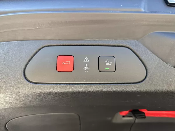 Opel Grandland X PHEV 1.6 Automat - foto 27
