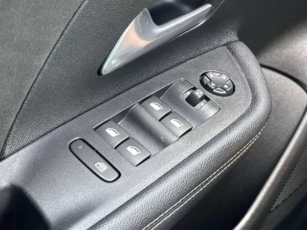 Opel Mokka 1.2 Turbo Ultimate - foto 17