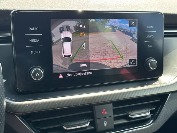 Škoda Kamiq 1.0 TSI Monte Carlo - foto 17