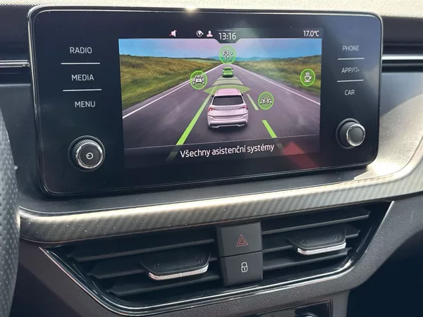 Škoda Kamiq 1.0 TSI Monte Carlo - foto 19