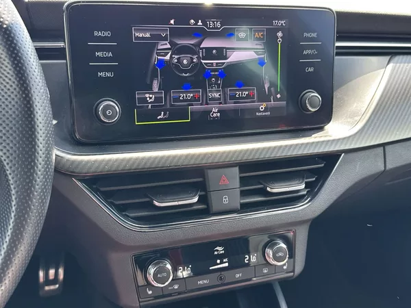 Škoda Kamiq 1.0 TSI Monte Carlo - foto 22