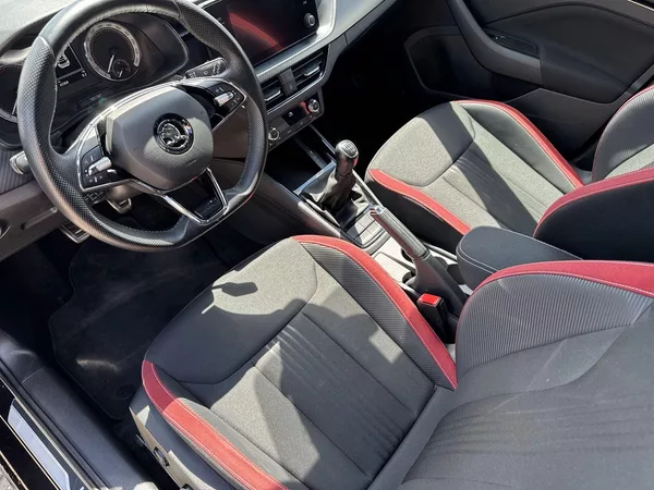 Škoda Kamiq 1.0 TSI Monte Carlo - foto 7