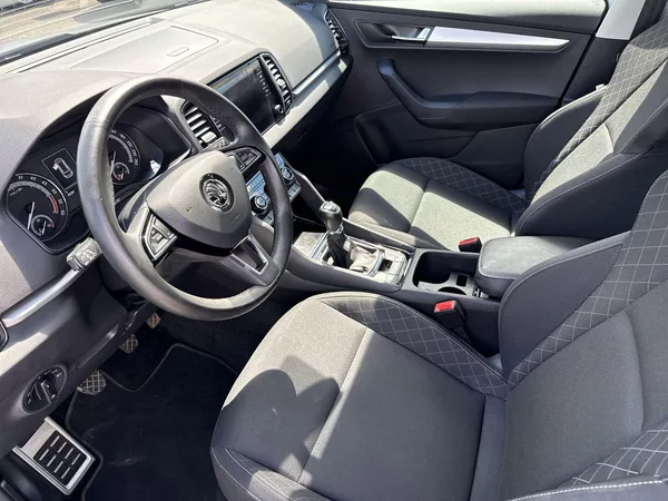Škoda Karoq 1.6 TDI Ambition - foto 6