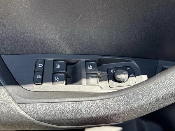 Škoda Karoq 2.0 TDI 4x4 DSG Scout - foto 12