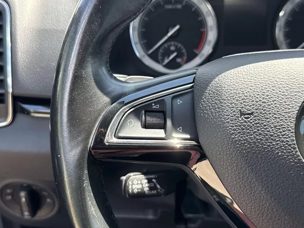 Škoda Karoq 2.0 TDI 4x4 DSG Scout - foto 15
