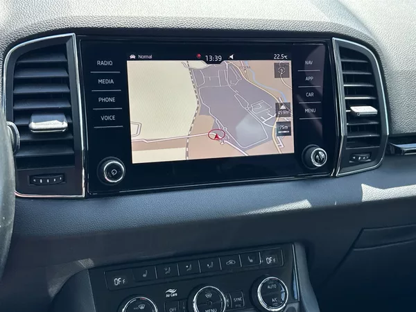 Škoda Karoq 2.0 TDI 4x4 DSG Scout - foto 18