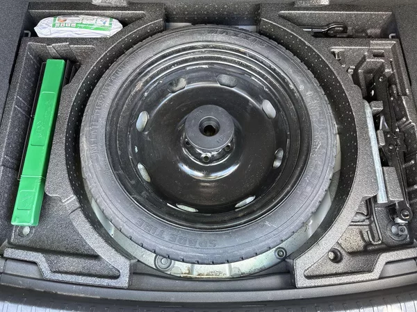 Škoda Karoq 2.0 TDI 4x4 DSG Scout - foto 30