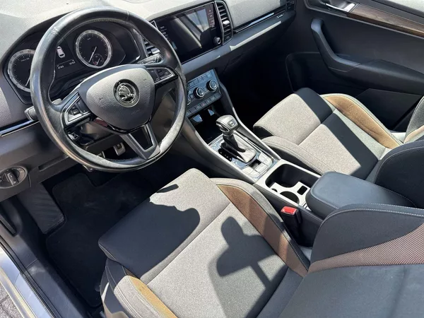 Škoda Karoq 2.0 TDI 4x4 DSG Scout - foto 8