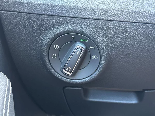 Škoda Superb 1.5 TSI DSG Style - foto 17