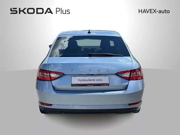 Škoda Superb 1.5 TSI DSG Style - foto 30