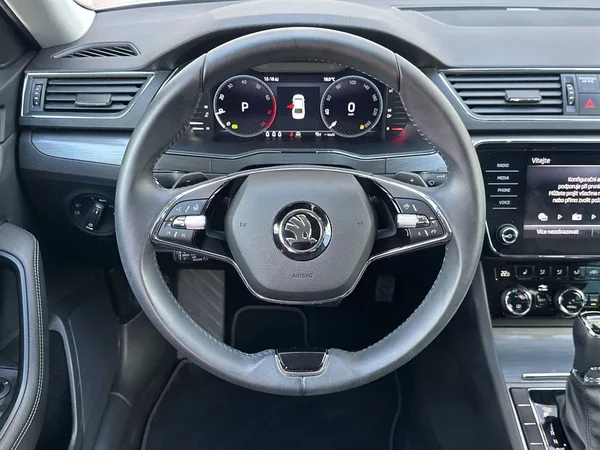 Škoda Superb 1.5 TSI DSG Style - foto 6