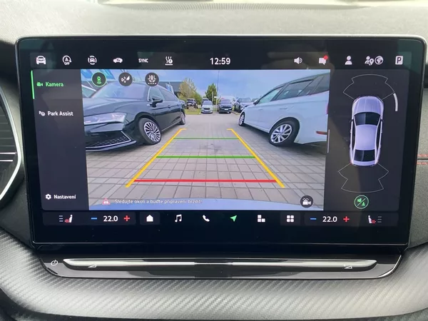 Škoda Octavia 2.0 TSI DSG RS - foto 14