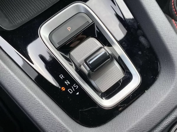 Škoda Octavia 2.0 TSI DSG RS - foto 18