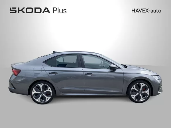 Škoda Octavia 2.0 TSI DSG RS - foto 37