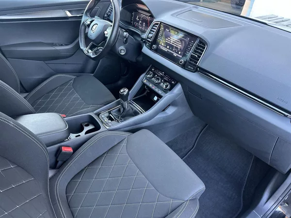 Škoda Karoq 2.0 TDI Sportline - foto 10