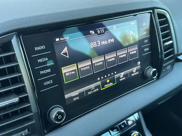 Škoda Karoq 2.0 TDI Sportline - foto 14
