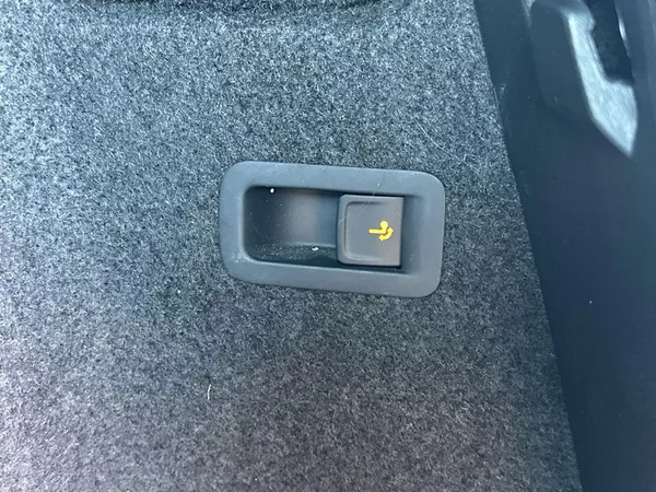 Škoda Karoq 2.0 TDI Sportline - foto 25