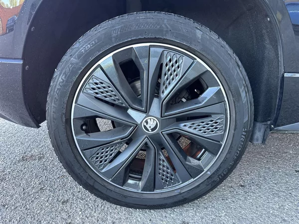 Škoda Karoq 2.0 TDI Sportline - foto 30