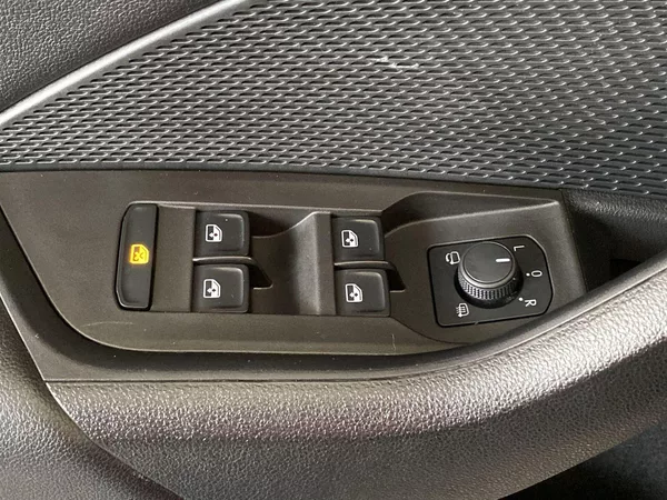 Škoda Octavia Combi 2.0 TDI 4x4 DSG Style + - foto 25