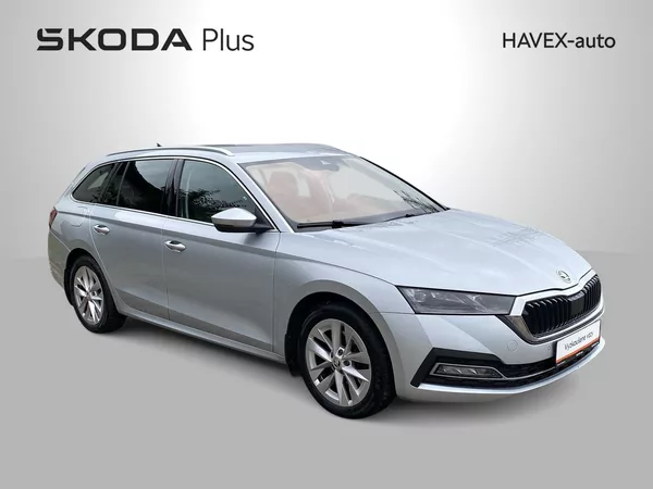 Škoda Octavia Combi 2.0 TDI 4x4 DSG Style + - foto 31