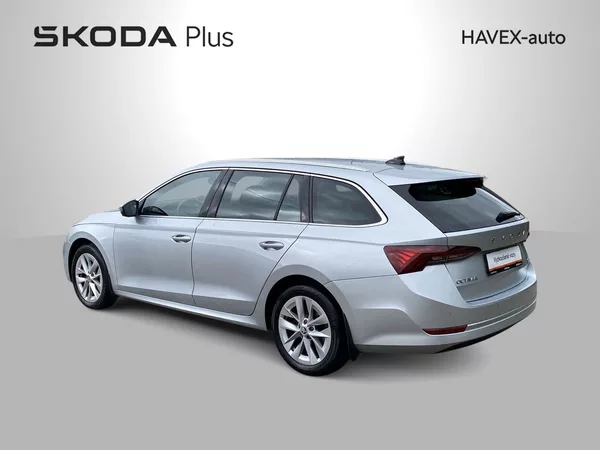 Škoda Octavia Combi 2.0 TDI 4x4 DSG Style + - foto 33