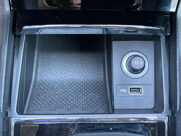 Škoda Karoq 1.6 TDI DSG Style + - foto 24