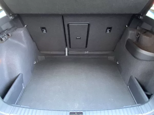 Škoda Karoq 1.6 TDI DSG Style + - foto 26