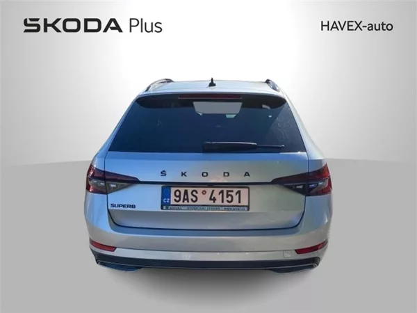 Škoda Superb Combi 2.0 TDI Sportline - foto 5