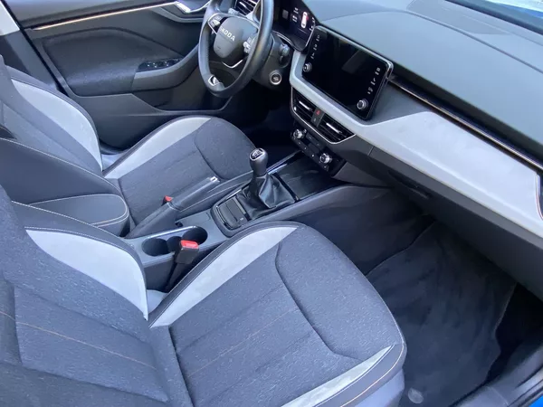 Škoda Kamiq 1.0 TSI Top Selection - foto 10