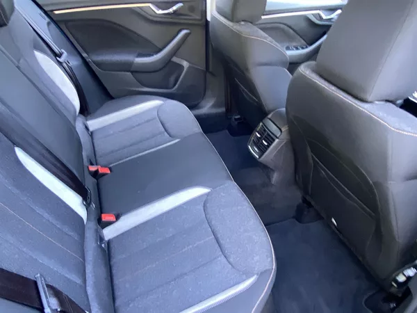 Škoda Kamiq 1.0 TSI Top Selection - foto 11