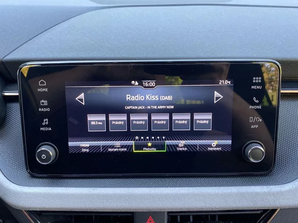 Škoda Kamiq 1.0 TSI Top Selection - foto 14