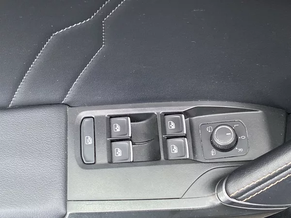 Cupra Formentor 1.5 TSI DSG - foto 33