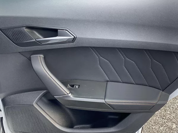 Cupra Formentor 1.5 TSI DSG - foto 37
