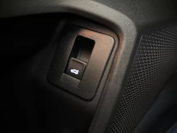Cupra Formentor 1.5 eTSI DSG - foto 24