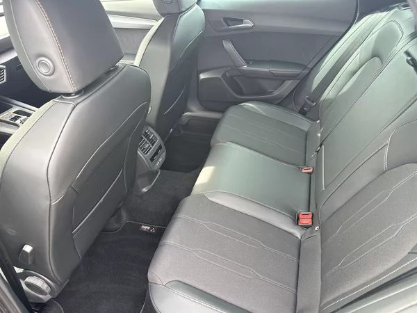 Cupra Formentor 1.5 eTSI DSG - foto 8