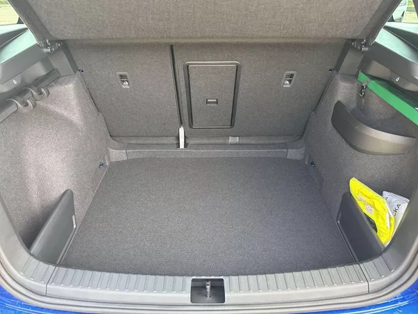 Škoda Karoq 1.5 TSI DSG Sportline - foto 30