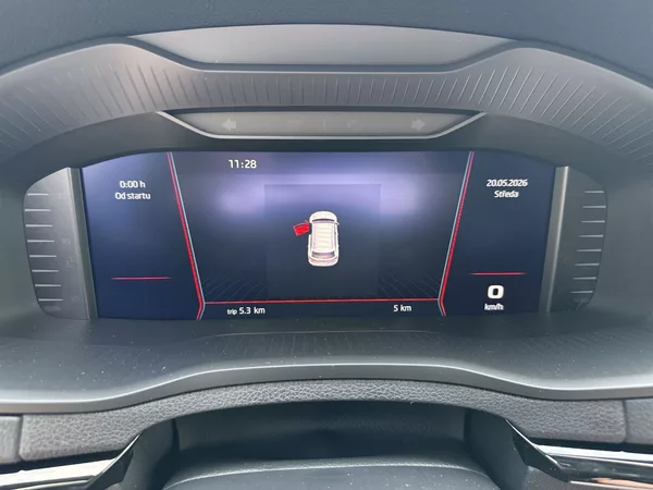 Škoda Karoq 1.5 TSI DSG Sportline - foto 6